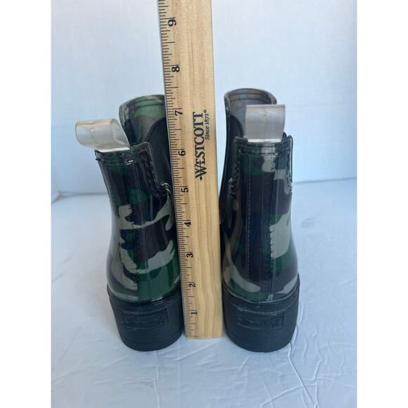 Seven7 Halifax Women's Green/Black Camo Chelsea Lug Sole Rain Ankle Boots Size 9 - Picture 7 of 11